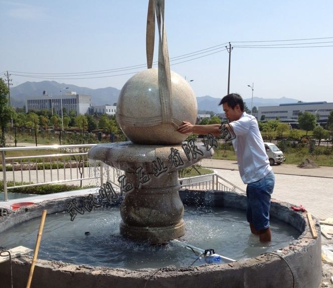 岳陽(yáng)風(fēng)水球