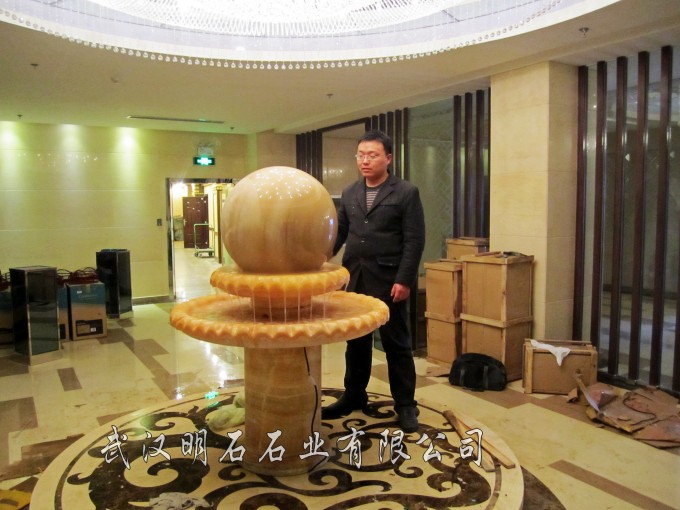 米黃玉風(fēng)水球